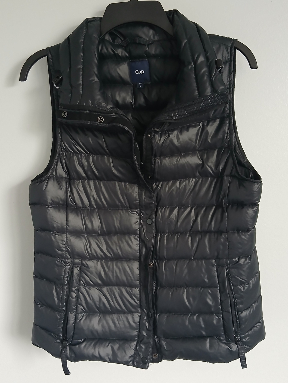 GAP Black Quilted Puffer Vest with High Collar and Zip Pockets